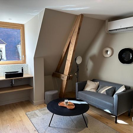 Les Suites Gueguen Chablis Extérieur photo