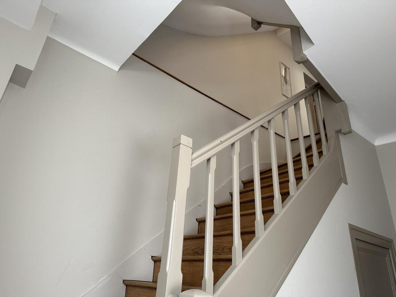Les Suites Gueguen Chablis Chambre photo