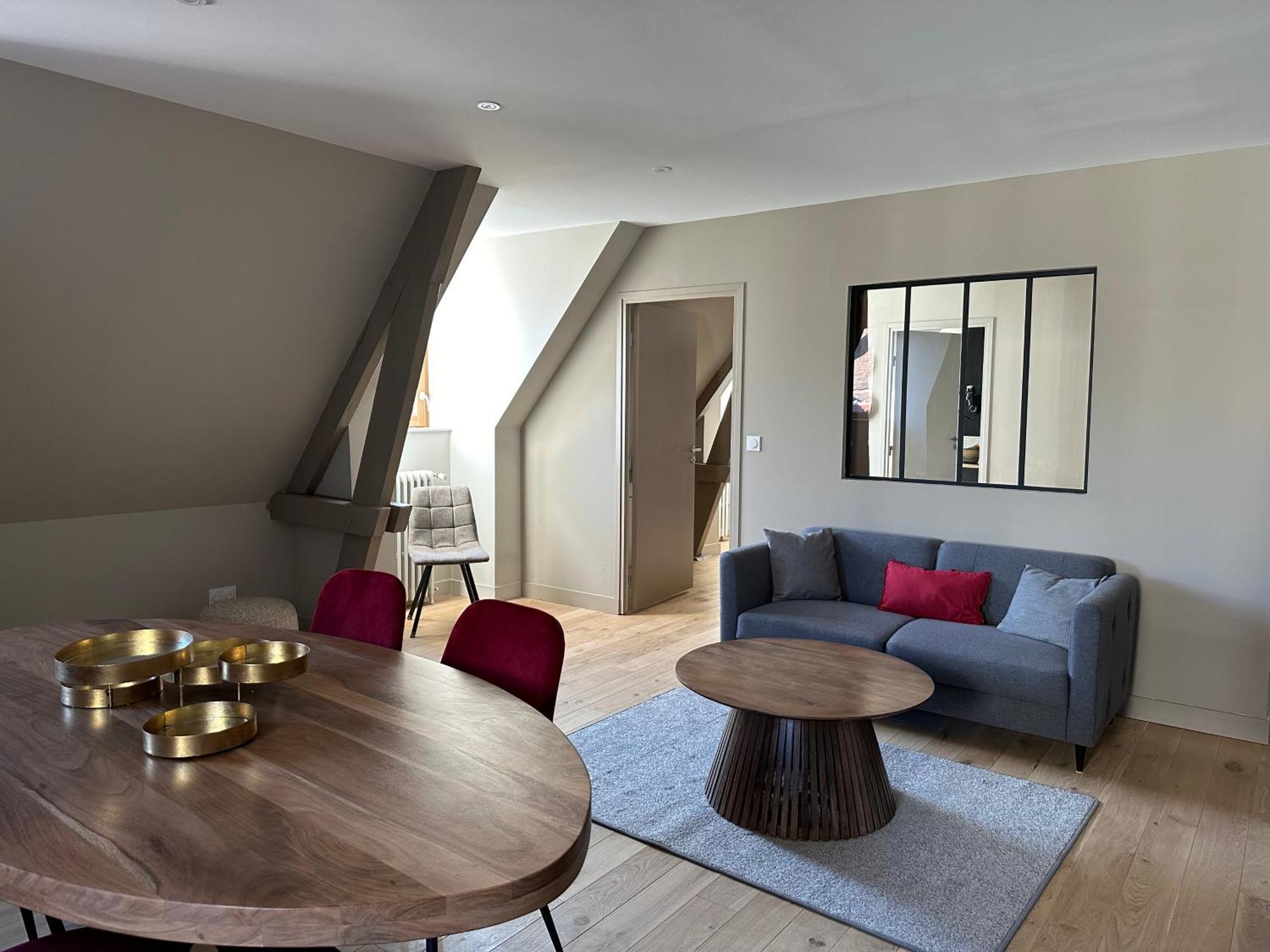 Les Suites Gueguen Chablis Extérieur photo