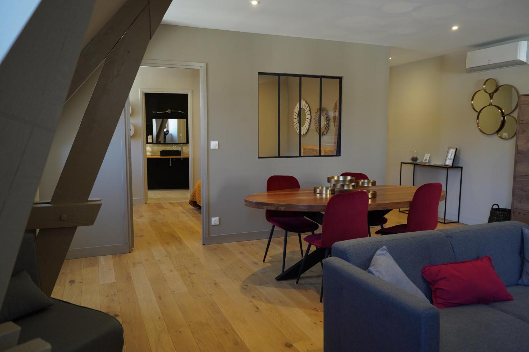 Les Suites Gueguen Chablis Extérieur photo